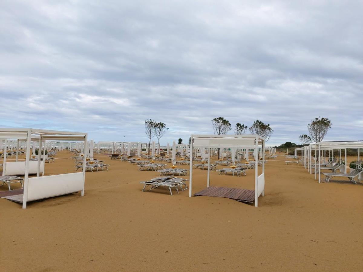 Villa Antonietta 3, Tra Pineta E Mare Bibione Buitenkant foto